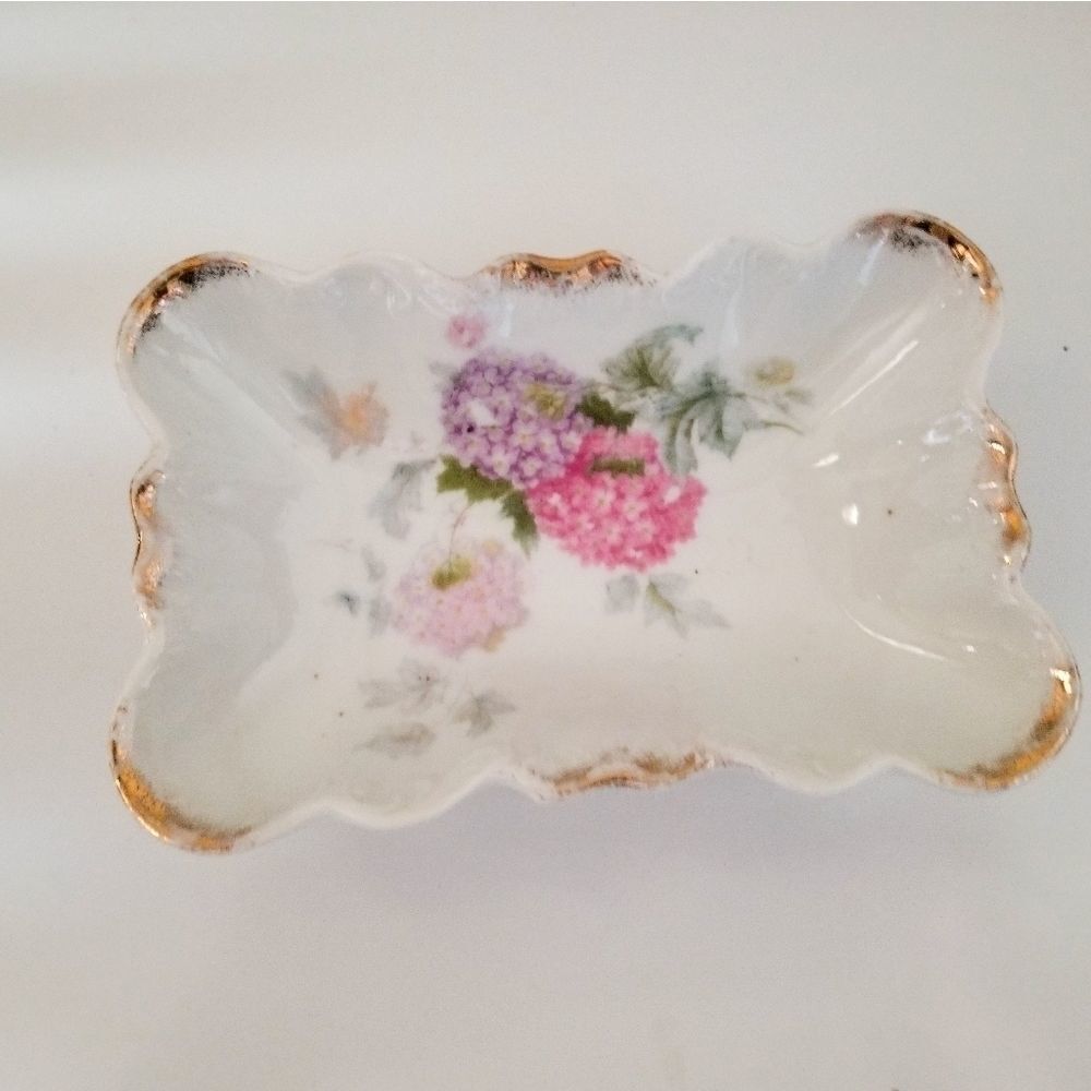 Vintage Gilesia Germany trinket dish